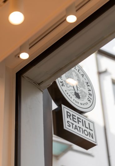 Why choose sustainable digital signage?