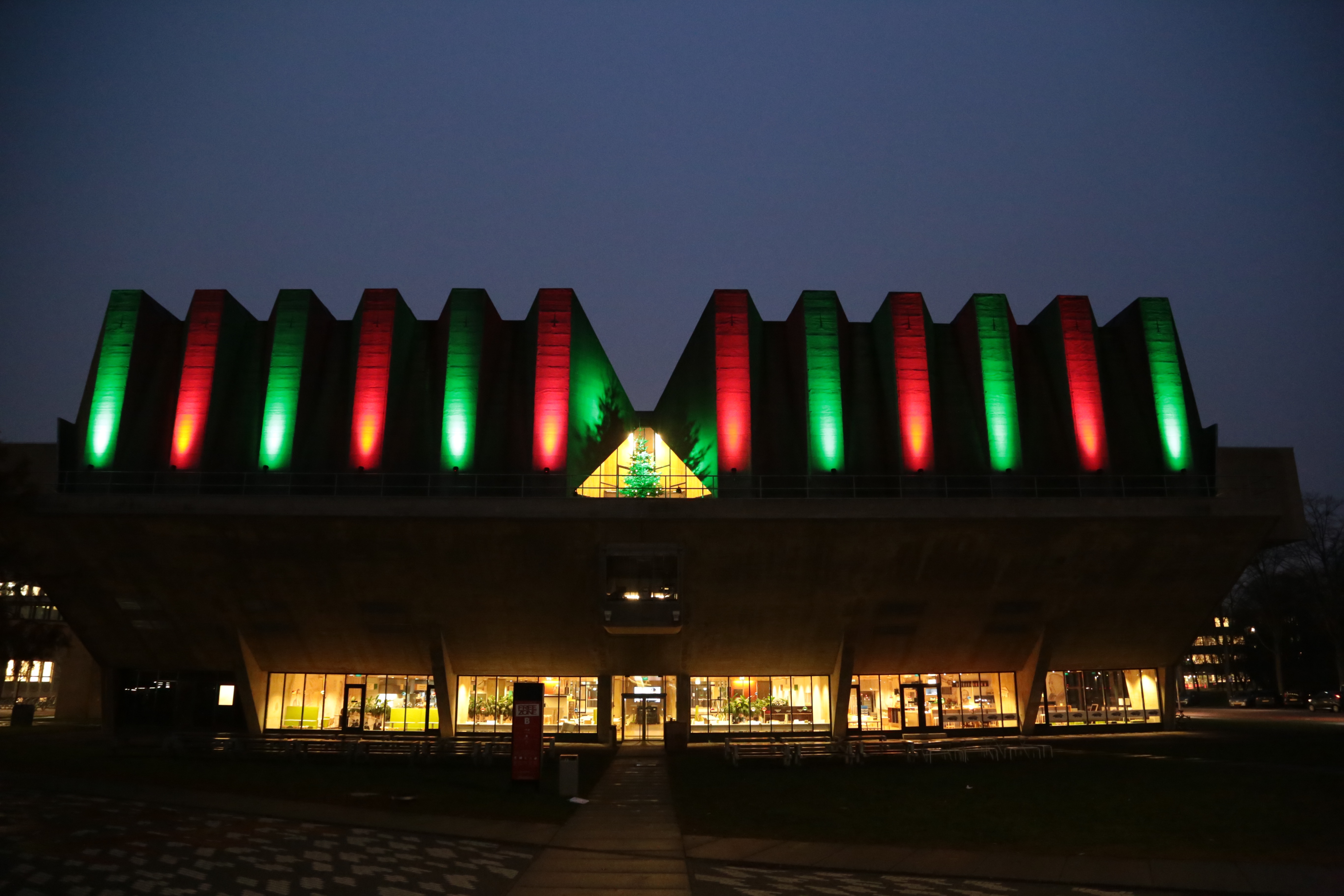 TU Delft kerstverlichting