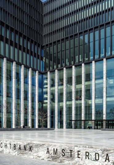 Nieuwe gebouw Rechtbank Amsterdam boordevol digitale middelen