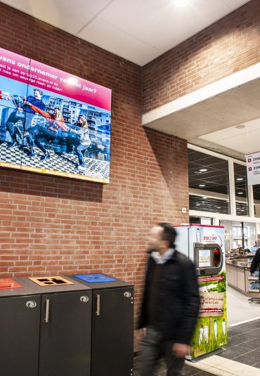 What is digital signage