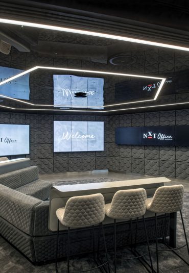 Oblong technology revolutionises the client experience at JLL